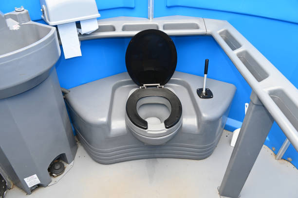 Best Construction site porta potty rental  in Grosse Pointe Park, MI